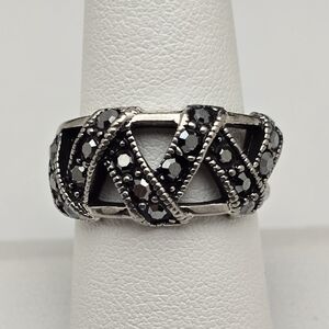 Lia Sophia Silver and Black Crisscross Ring